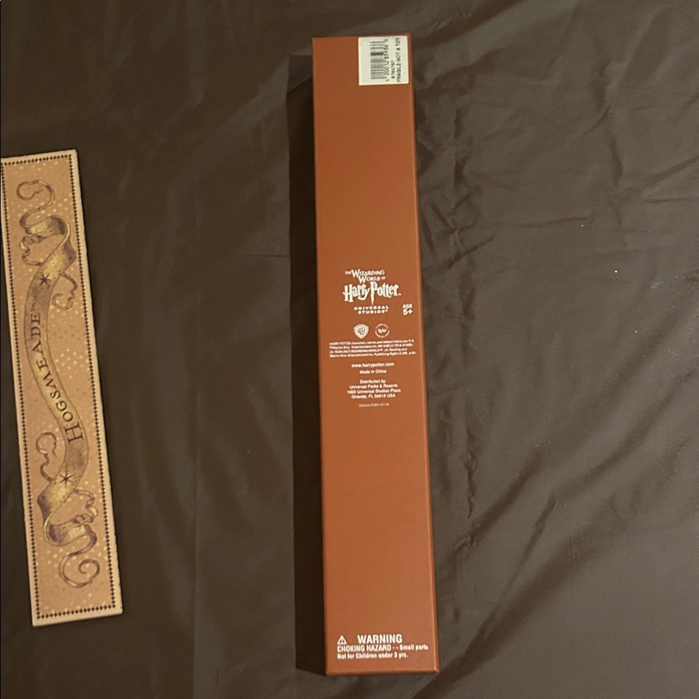 Sophisticated grey Wand with Artistic Detailing new condition with box and map - Picture 4 of 5